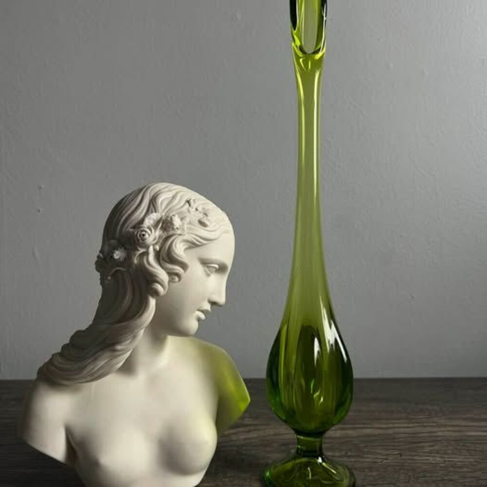 Vintage Avocado Green Viking Glass Vase